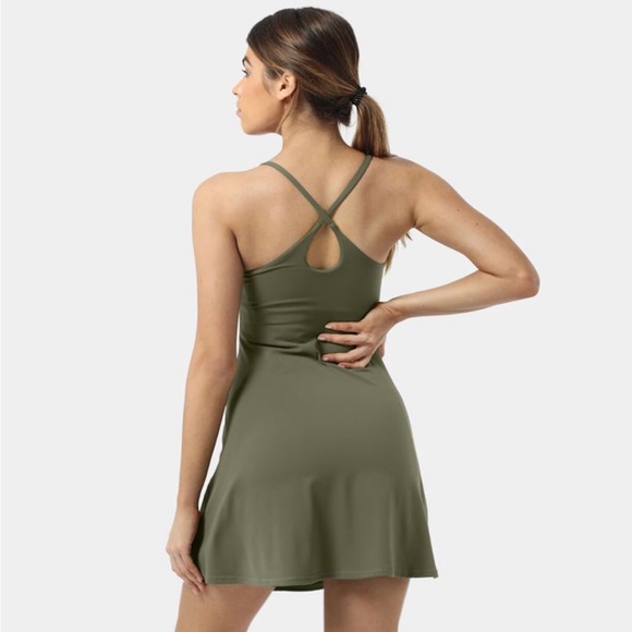 Halara Everyday Cloudful Fabric Backless 2-in-1 Flare Workout Dress-Wannabe - Picture 3 of 9